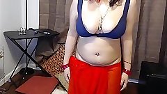 Indian amateur housewife masturbating on webcam